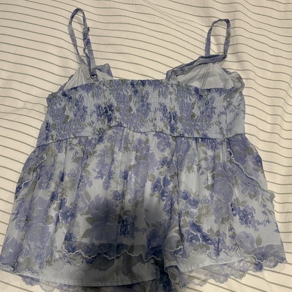 Hollister Women's Lavender Floral Camisole - Picture 3 of 7